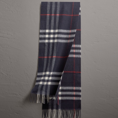 [버버리] 클래식 체크 캐시미어 남여공용 네이비 스카프 bu0014w - Burberry Classic Check Cashmere Navy Scarf