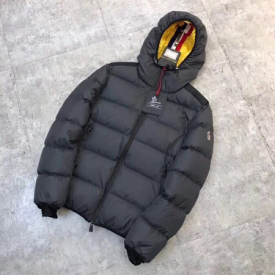 [매장판] MONCLER 2018 MENS PADDING - 몽클레어 남성용 클래식 패딩 MOC0024