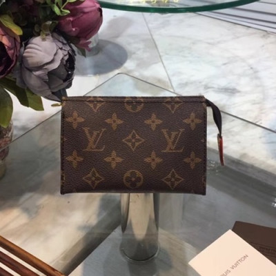 Louis Vuitton Tiolet clutch bag,26cm,19cm,15cm - 루이비통 토일렛 코스메틱 남여공용 클러치백 M47542/M47544/M47546,LOUB0036,26cm,19cm,15cm,2색(브라운,블랙)