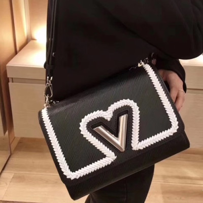 [커스텀급]Louis Vuitton Twist Chain Shoulder Bag,23cm - 루이비통 트위스트 체인 숄더백,M53126,LOUB0155,23cm