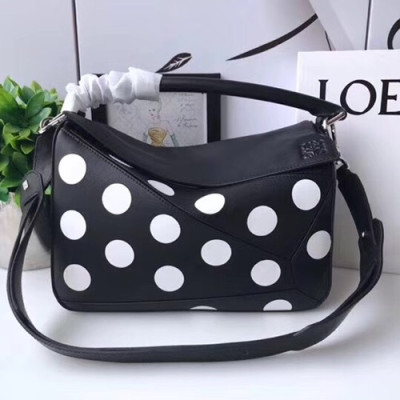 Loewe Puzzle Dots Tote Bag, 24/30CM - 로에베 퍼즐 도트 토트백 ,LOE0006, 24/30CM, 블랙