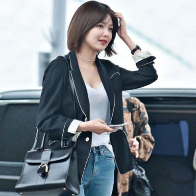 Delvaux Tote Shoulder Bag,20CM - 델보 토트 숄더백,블랙,DVB0001 .20CM,소녀시대 수영