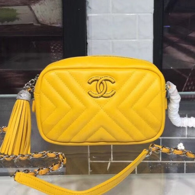 Chanel 2018/2019 Chain Camera Bag, 18CM - 샤넬 2018/2019 체인 카메라백,CHAB0159,18CM,옐로우