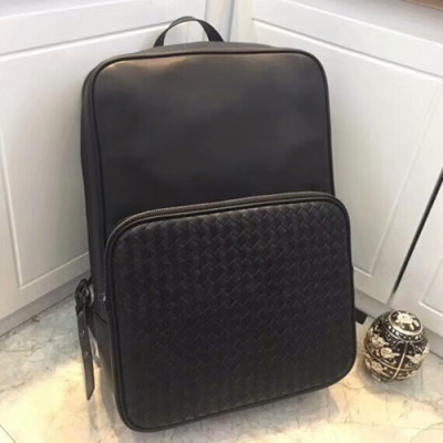 Bottega Veneta Leather Black Back Pack,29cm - 보테가 베네타 레더 블랙 남성용 백팩 BVB0125,29cm