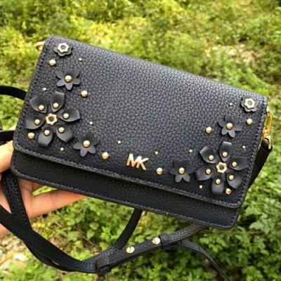 Michael Kors Leather Shoulder Cross Bag, 18CM - 마이클 코어스 레더 숄더 크로스백,MKB0027, 18CM,블랙