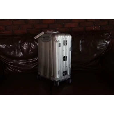 RIMOWA  Carrier,20/24/26/29 in - 리모와 남여공용 캐리어, RIMC0046,20/24/26/29 in,실버