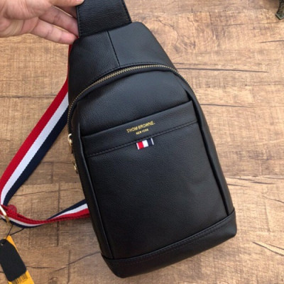 Thom Brown 2018 Leather Hip Sack ,29CM - 톰브라운 2018 레더 남성용 힙색 THOB0006,29CM,블랙