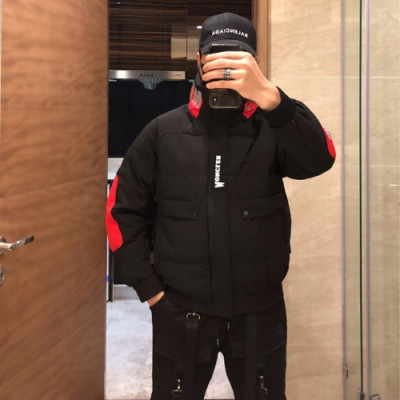 [매장판] Moncler 2018/19 Mens Down Padding - 몽클레어 남성 다운 패딩 Moc0366x.Size(M - 3XL)블랙