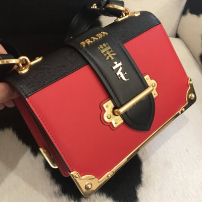 Prada Cahier Leather Shoulder Bag,20cm - 프라다 카이에 레더 여성용 숄더백 ,1BD045-19,20cm,레드