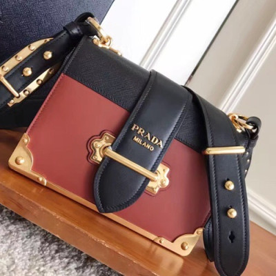 Prada Cahier Leather Shoulder Bag,20cm - 프라다 카이에 레더 여성용 숄더백 ,1BD045-27,20cm,레드오렌지