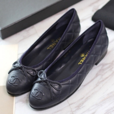 Chanel 2018 Ladies Classic CC Logo Ribbon Embossing Ballet Flat Shoes - 샤넬 여성 클랙식 CC 로고 리본 엠보싱 발렛 플랫 슈즈 Cnl0296x.Size(225 - 255).네이비