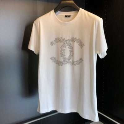 Chanel 2019 Mens Crew - neck Cotton Short Sleeved Tshirt - 샤넬 남성 신상 크루넥 실켓면 반팔티 Cnl0307x.Size(m - 2xl).화이트