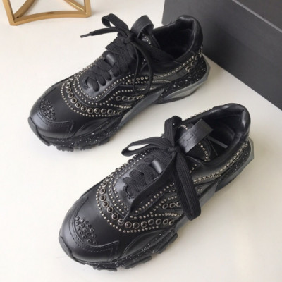 Valentino 2019 Womens Stud Leather Runner - 발렌티노 여성 스터드 레더 러너 Val0172x.Size(225 - 250).블랙