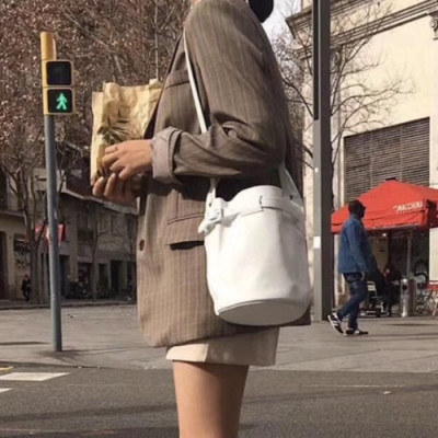 Celine 2019 Leather Nano Bigbag Bucket Tote Shoulder Bag,21CM - 셀린느 2019 레더 나노 빅백 버킷 토트 숄더백 ,189750-2,21CM,화이트