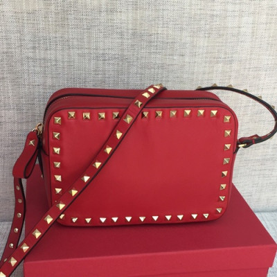 Valentino 2019 Leather Camera Small Shoudler Bag,20CM - 발렌티노 2019 여성용 레더 카메라 스몰 숄더백 ,VTB0161,20CM,레드