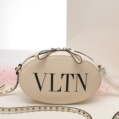 Valentino 2019 Leather VLTN Shoudler Bag,21CM - 발렌티노 2019 여성용 레더 VLTN 숄더백 ,VTB0169,21CM,아이보리