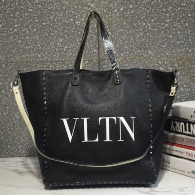 [활용성 대박!]Valentino 2019 Leather Ruckstud Tote Shoulder Shopper Bag,33CM - 발렌티노 2019 레더 락스터드 토트 숄더 쇼퍼백,VTB0179,33CM,블랙