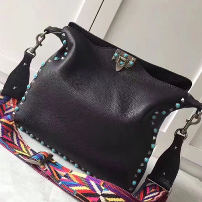 Valentino 2019 Leather Rockstud Shoudler Bag,31CM - 발렌티노 2019 레더 락스터드 숄더백,VTB0299,31CM,블랙