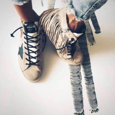 [추가할인]Golden goose 2019 Womens Deluxe Brand Super Star Tassel High-top Sneakers - 골든구스 커플 슈퍼스타 태슬 하이탑 스니커즈 Gol0026x.Size(225 - 250).카멜