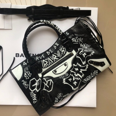 Balenciaga 2019 Graffiti Classic City Leather Large Tote Shoulder Bag,38CM - 발렌시아가 2019 그래피티 클래식 시티 레더 라지 토트 숄더백,BGB0044,38CM,블랙