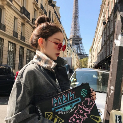 Balenciaga 2019 Graffiti Classic Clutch Bag,33CM - 발렌시아가 2019 그래피티 클래식 남여공용 클러치백,BGB0141,33CM,블랙