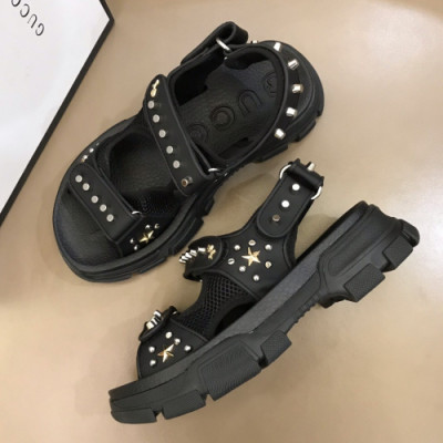 [매장판]Gucci 2019 Mens Logo Rocksud Velcro Leather Sandal - 구찌 남성 로고 락스터드 벨크로 레더 샌달 Guc01051x.Size(240 -  270).블랙