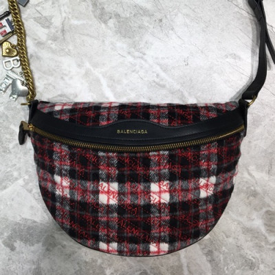 Balenciaga 2019 Velvet Belt Bag ,27CM - 발렌시아가 2019 남여공용 벨벳 벨트백,BGB0199,27CM,블랙레드체크