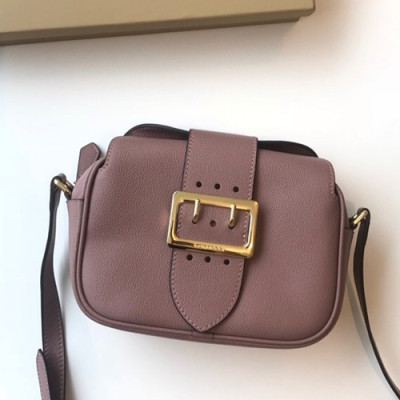 Burberry 2019 Buckle Camera Shoulder Bag, 22cm - 버버리 2019 버클 카메라 숄더백,BURB0232,22cm,핑크