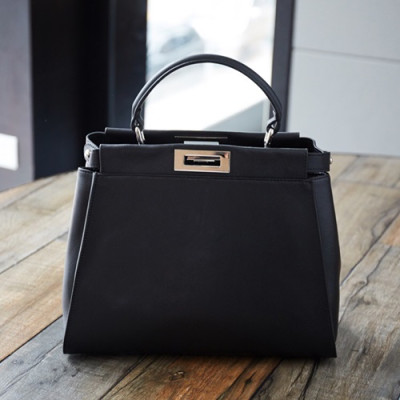 [모던시크]Fendi 2019 Peekaboo Tote Shoulder Bag ,33CM - 펜디 2019 피카부 토트 숄더백  FENB0099,33CM,블랙