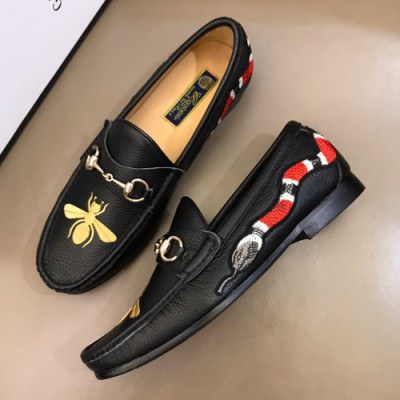 [미러급]Gucci 2019 Mens Business Horsbit Honeybee Leather Loafer- 구찌 남성 비지니스 꿀벌 홀스빗 레더 로퍼 Guc01170x.Size(240 - 270).블랙