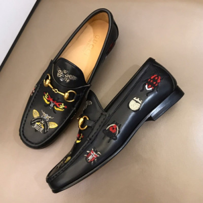 [미러급]Gucci 2019 Mens Business Horsbit Honeybee Leather Loafer- 구찌 남성 비지니스 꿀벌 홀스빗 레더 로퍼 Guc01173x.Size(240 - 270).블랙