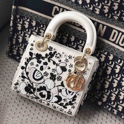 Dior 2019 Floral Embroidery Mini Lady Tote Shoulder Bag,17CM - 디올 2019 플로럴 엠브로이더리 미니 레이디 토트 숄더백 DIOB0046,17CM,화이트(금장)