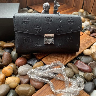 MCM 2019 Patricia Chain Shoulder Cross Bag,23.5cm - 엠씨엠 2019 여성용 패트리샤 체인 숄더 크로스백 MCMB0263, 23.5cm,블랙