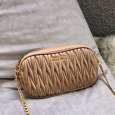 MiuMiu 2019 Matelasse Belt Bag / Shoulder Cross Bag,19cm - 미우미우 2019 마틀라세 벨트백 / 숄더 크로스백,5BL005 , MIUB0087, 19cm,다크베이지