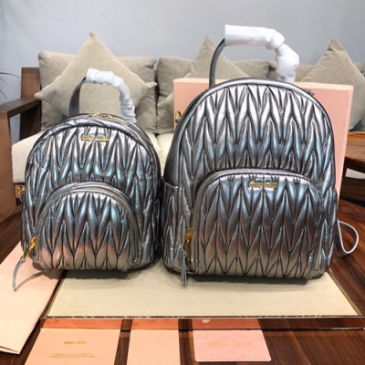 MiuMiu 2019 Matelasse Back Pack,21 / 27cm - 미우미우 2019 마틀라세 백팩,5BZ015 / 5BZ022 , MIUB0144, 21/27cm,실버