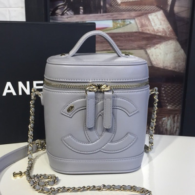 Chanel 2019 Vintage Leather Women Bucket Tote Shoulder Bag ,17CM - 샤넬 2019 빈티지 레더 여성용 버킷 토트 숄더백,CHAB0681,17CM,그레이