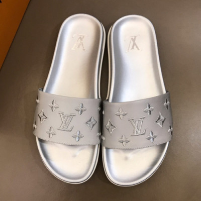 Louis Vuitton 2019 Mens Initial Logo Leather Slipper - 루이비통 남성 이니셜 로고 레더 슬리퍼 Lou01132x.Size(240 - 275).실버