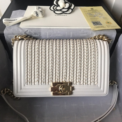 Chanel 2019 Leboy Chain Shoulder Bag,20/25CM - 샤넬 2019 르보이 체인 숄더백 CHAB0783,20/25CM,화이트