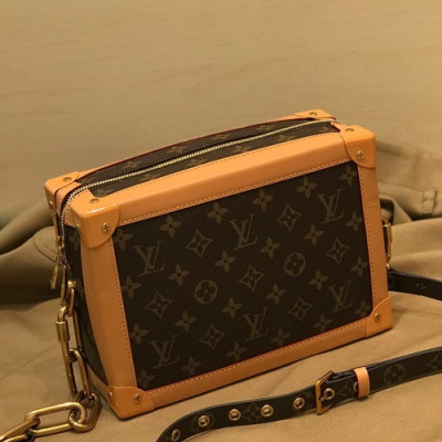 Louis Vuitton 2019 Soft Trunk Shoulder Bag,25cm - 루이비통 2019 소프트 트렁크 숄더백 M44427,LOUB1348,25cm,브라운