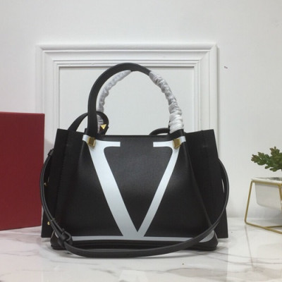 Valentino 2019 Garavani Escape Leather Small  Tote Shoudler Shopper Bag,31CM - 발렌티노 2019 가라바니 이스케이프 레더 스몰 토트 숄더 쇼퍼백, VTB0542,31CM,블랙