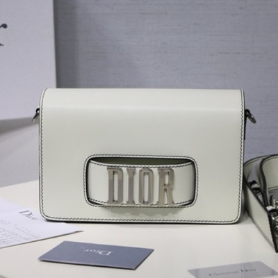 Dior 2019 Leather Chain Shoulder Bag ,25CM - 디올 2019 레더 여성용 체인 숄더백,DIOB0281,25CM,화이트