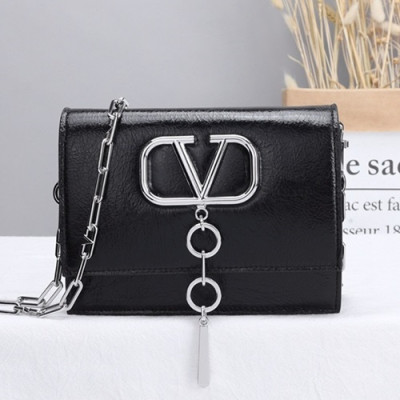 Valentino 2019 Vcase Leather Chain Shoudler Bag,17.5/22CM - 발렌티노 2019 Vcase 여성용 레더 체인 숄더백 ,VTB0586,17.5/22CM,블랙