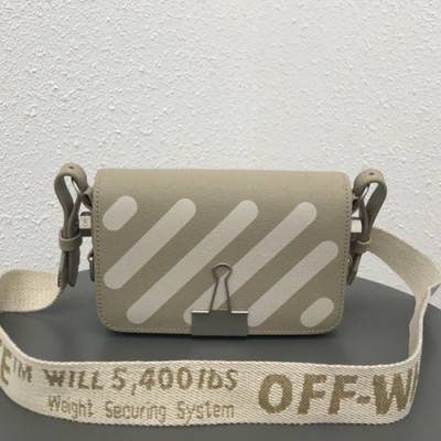 Off White 2019 Leather Shoulder Bag,18cm - 오프화이트 2019 레더 숄더백 5511-OFFB0031,18cm,연카키그레이