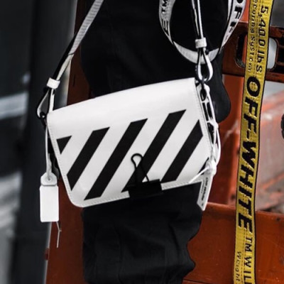 Off White 2019 Leather Shoulder Bag,18cm - 오프화이트 2019 레더 숄더백 5512-OFFB0035,18cm,화이트