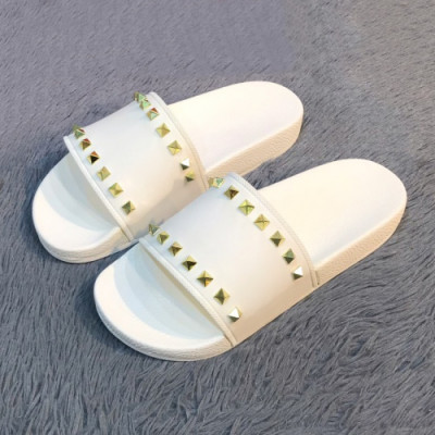 Valentino 2019 Mm/Wm Stud Casual Slipper - 발렌티노 남자 스터드 캐쥬얼 슬리퍼 Val010x.Size(225 - 275).화이트