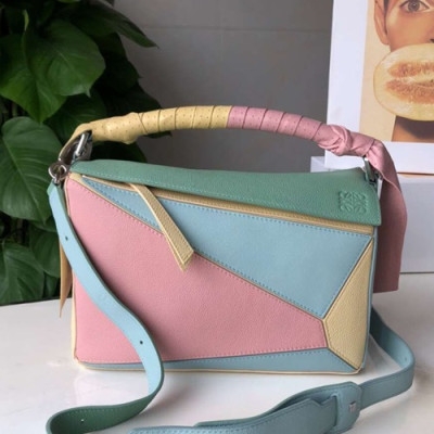 Loewe 2019 Puzzle Medium Shoulder Bag, 29CM - 로에베 2019 퍼즐 미듐 숄더백 ,LOEB0166, 29CM,핑크+스카이블루