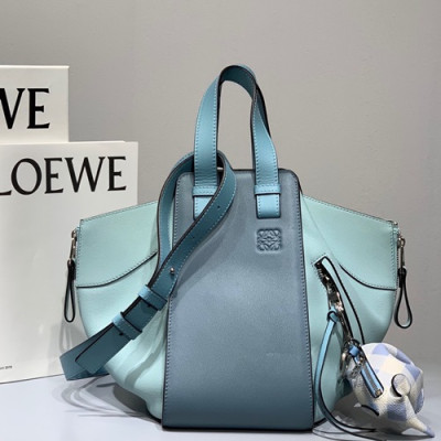 Loewe 2019 Hammock Small Tote Shoulder Bag, 29CM - 로에베 2019 해먹 스몰 토트 숄더백 ,3047-LOEB0282, 29CM, 연블루