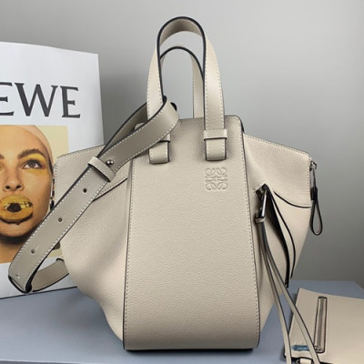 Loewe 2019 Hammock Small Tote Shoulder Bag, 29CM - 로에베 2019 해먹 스몰 토트 숄더백 ,3047-LOEB0287, 29CM, 베이지그레이