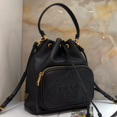 Prada 2019 Women Leather Bucket Tote Shoulder Bag ,23CM - 프라다 2019 여성용 레더 버킷 토트 숄더백 1BH038-15,23CM,블랙