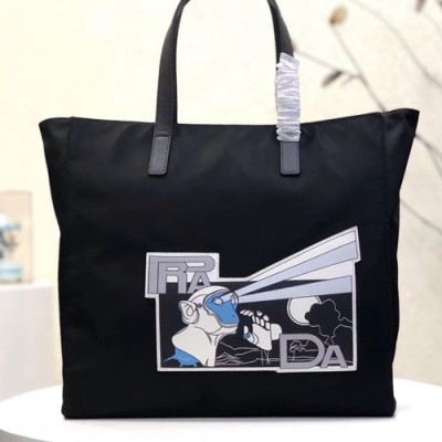 Prada 2019 Nylon Tote Shoulder Shopper Bag,38CM - 프라다 2019 나일론 남여공용 토트 숄더 쇼퍼백,2VG019-2,38cm,블랙